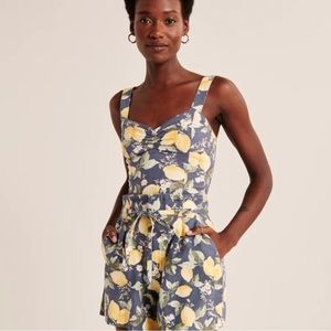 Abercrombie & Fitch Blue & Yellow Lemon Wide Strap Cinched Cami Top Size Medium